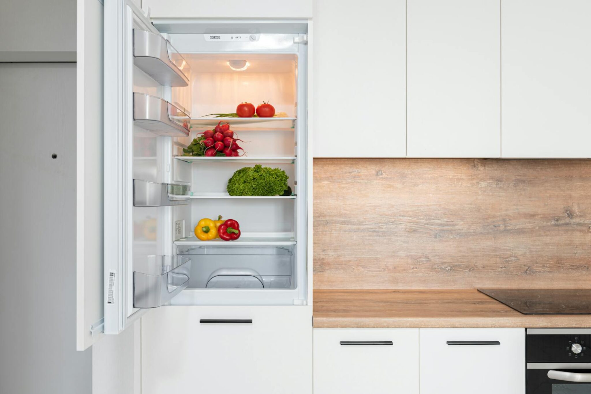 Introducing the UN55H8000FXZA Refrigerator A New Standard in Kitchen