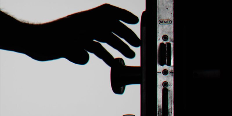 Enhancing Everyday Life with Smart Home Security Systems