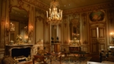 Design An Elegant Interior With Chandelier Fans