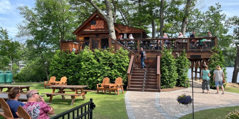 Towne Tavern and Treehouse Photos: A Captivating Collection