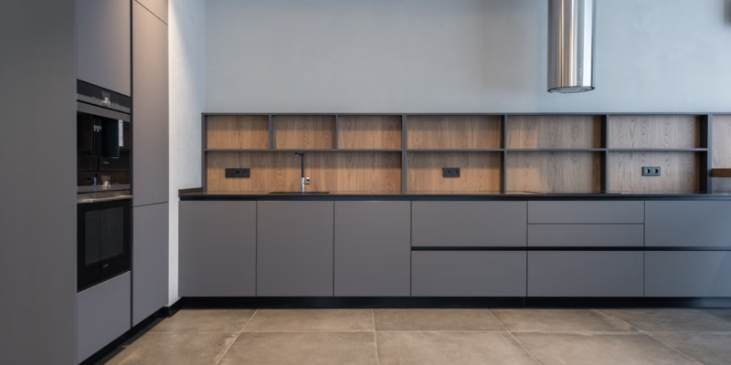 Modern Premium Kitchen Designs With Handleless Cabinetry