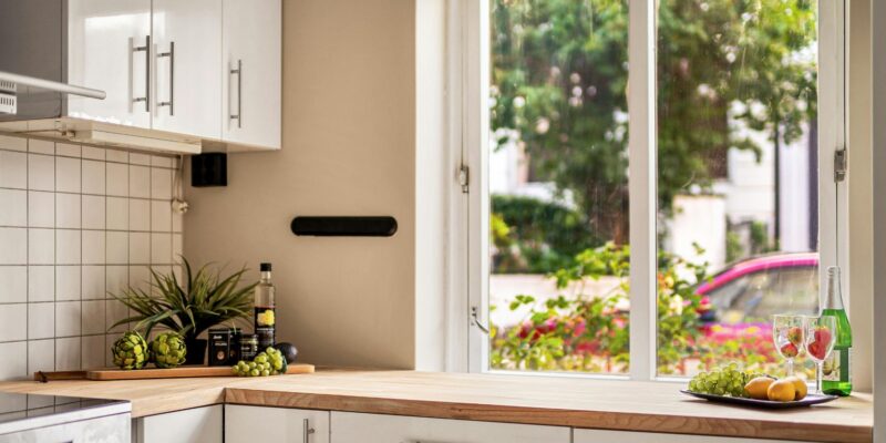 Solid Wood Worktops: Bringing Natural Beauty to Your Kitchen