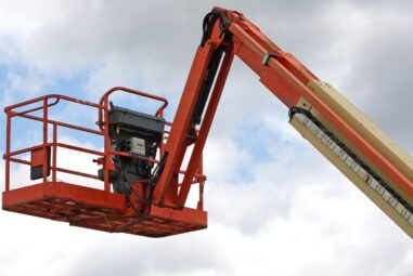 The Boom Lift Purchasing Guide for First-Time Equipment Investors