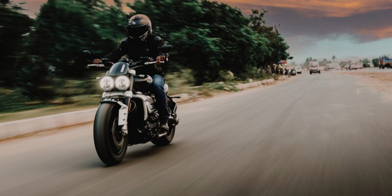 By Making Safety Their Goal Good Motorcyclists Know How to Ride Motorcycle like a Pro