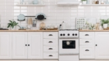 How Can White Shaker Cabinets Elevate the Look of Your Kitchen: Transform Your Space with Timeless Elegance