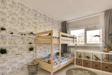 Choosing The Bedroom Wallpaper