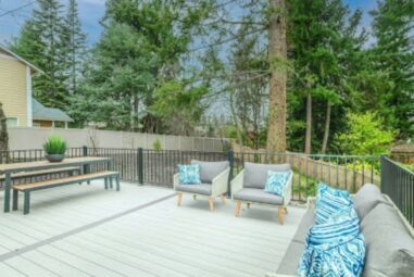 7 Reasons to Choose Composite Decking