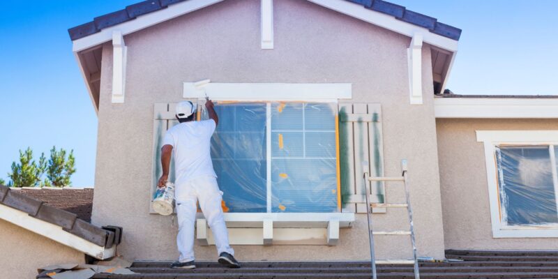 The Benefits of Hiring a Local House Painter