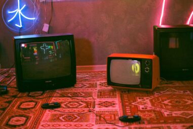 Retro Gaming Chic: Decorating With a Nostalgic Twist